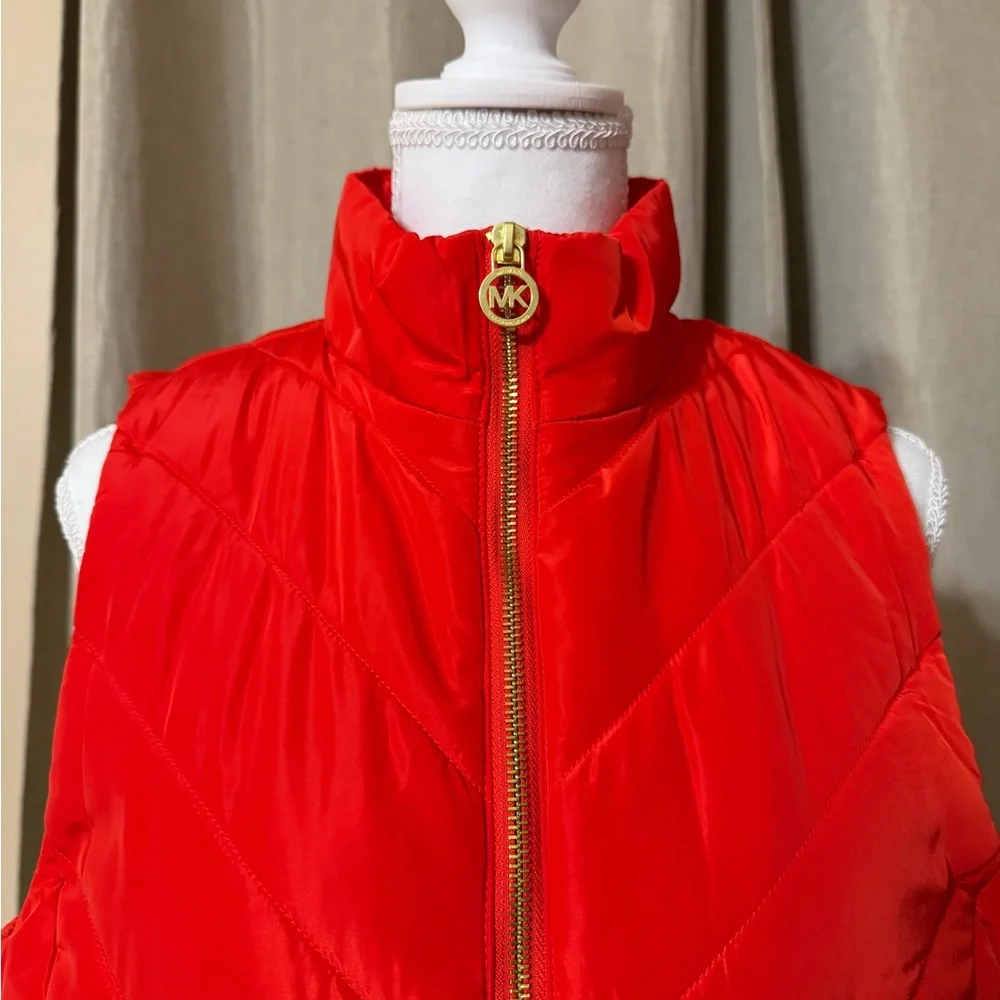 Michael Kora Red Quilted Vest - Picture 2 of 6